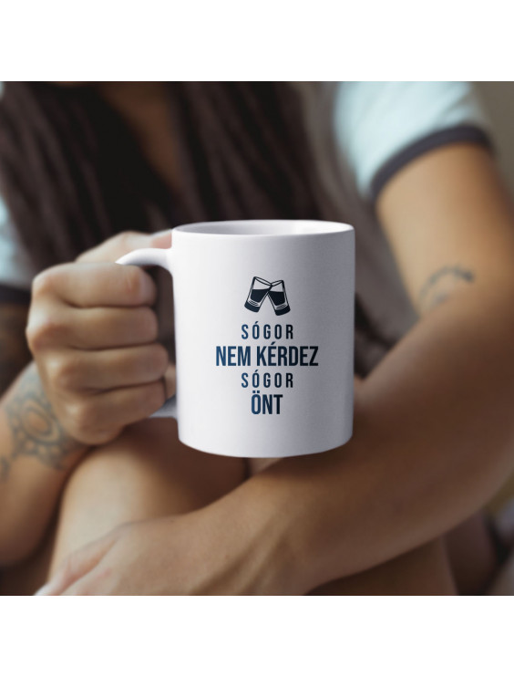 Sógor nem kérdez, sógor önt