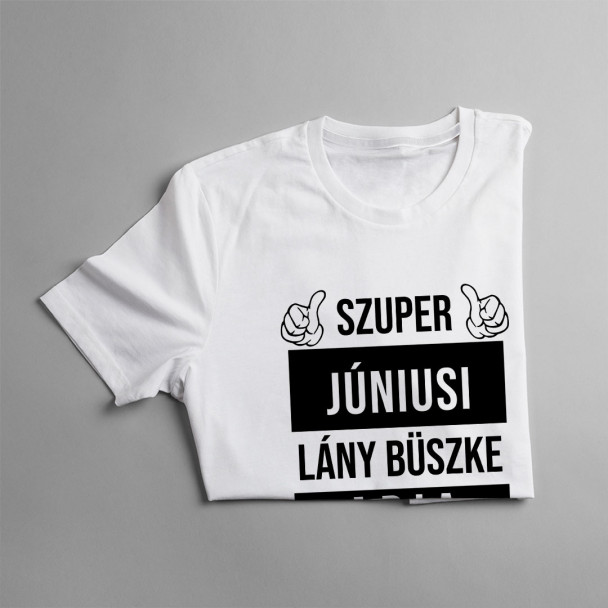 Szuper májusi lány büszke apja (Igen, ő vette nekem ezt a pólót) Szuper májusi lány büszke apja (Igen, ő vette nekem ezt a pólót)