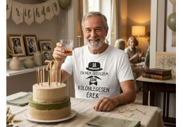 Mit írjunk a képeslapba 70. születésnapra? Bevált jókívánságok és inspirációk